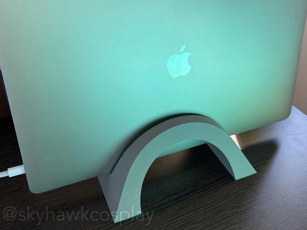 MacBook Arc Stand