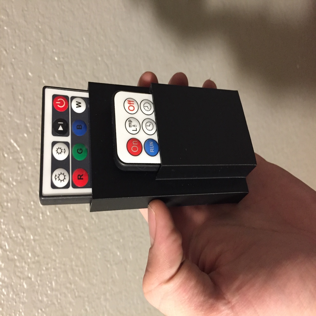 Miniatura 10 do modelo 3D Remote Holder LED IR controller