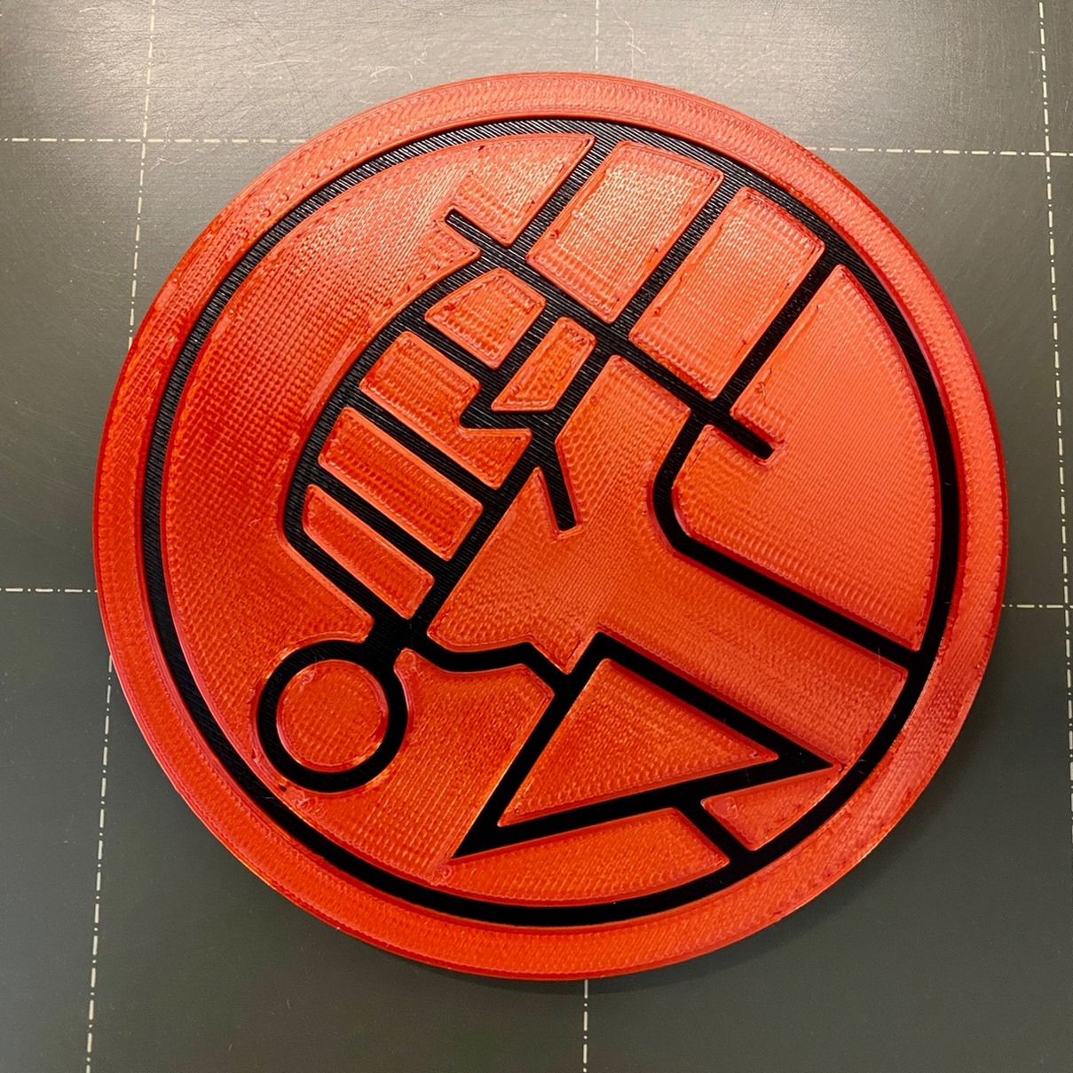Miniatura 2 do modelo 3D Hellboy Coaster & Keychain