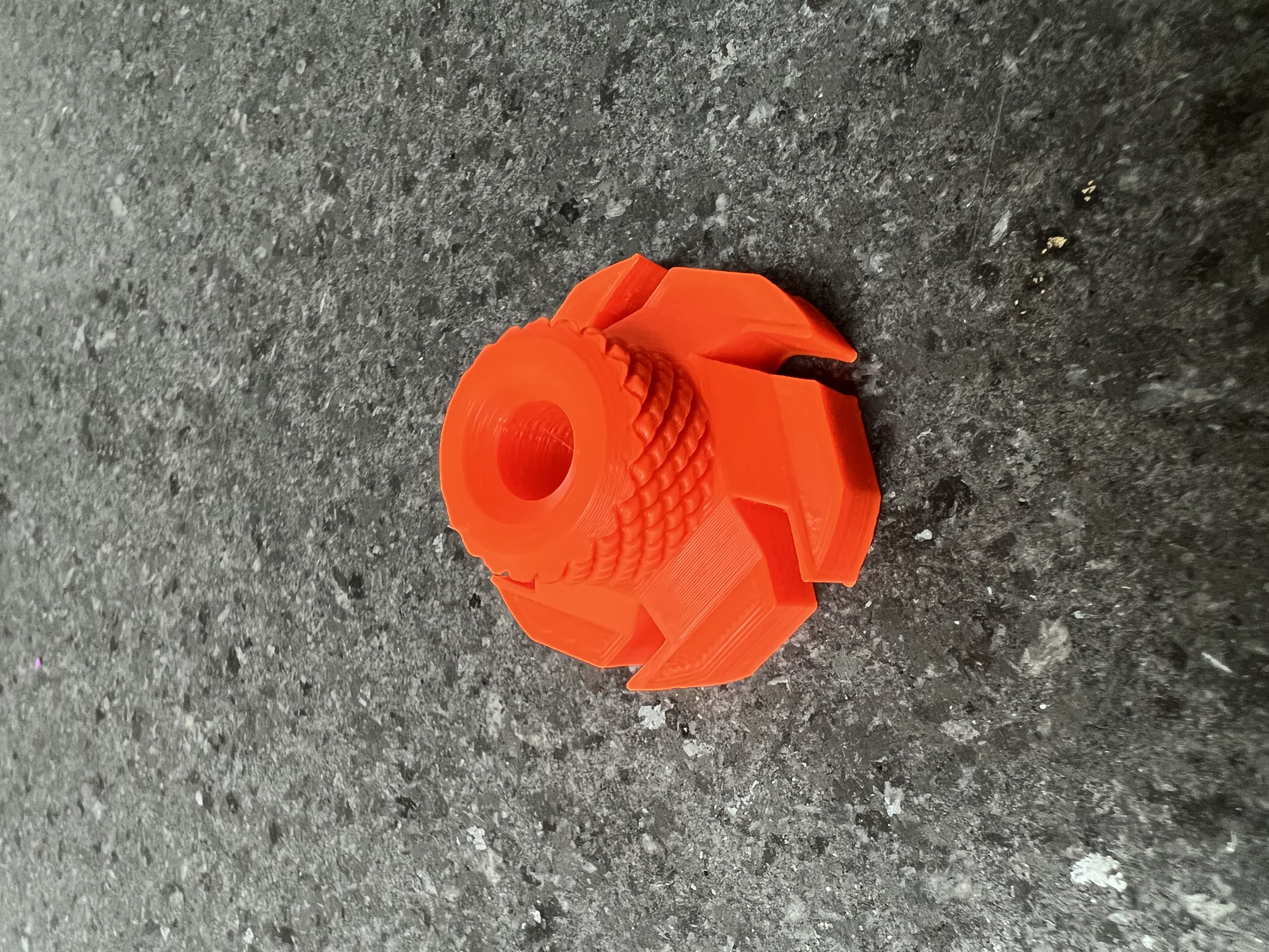 Miniatura 2 do modelo 3D Knurled 45 Adapter