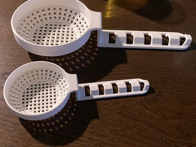 Strainer