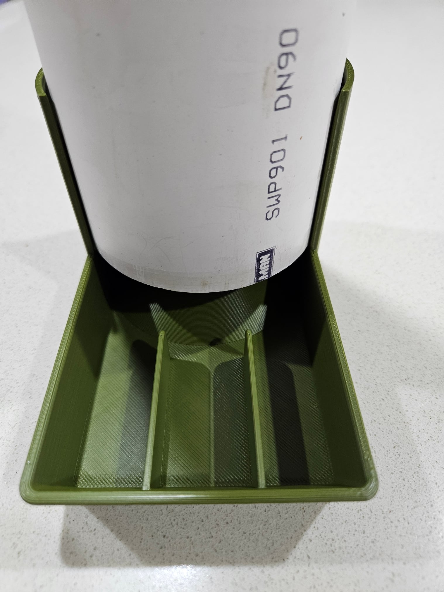 Chicken Feeder 90mm PVC pipe