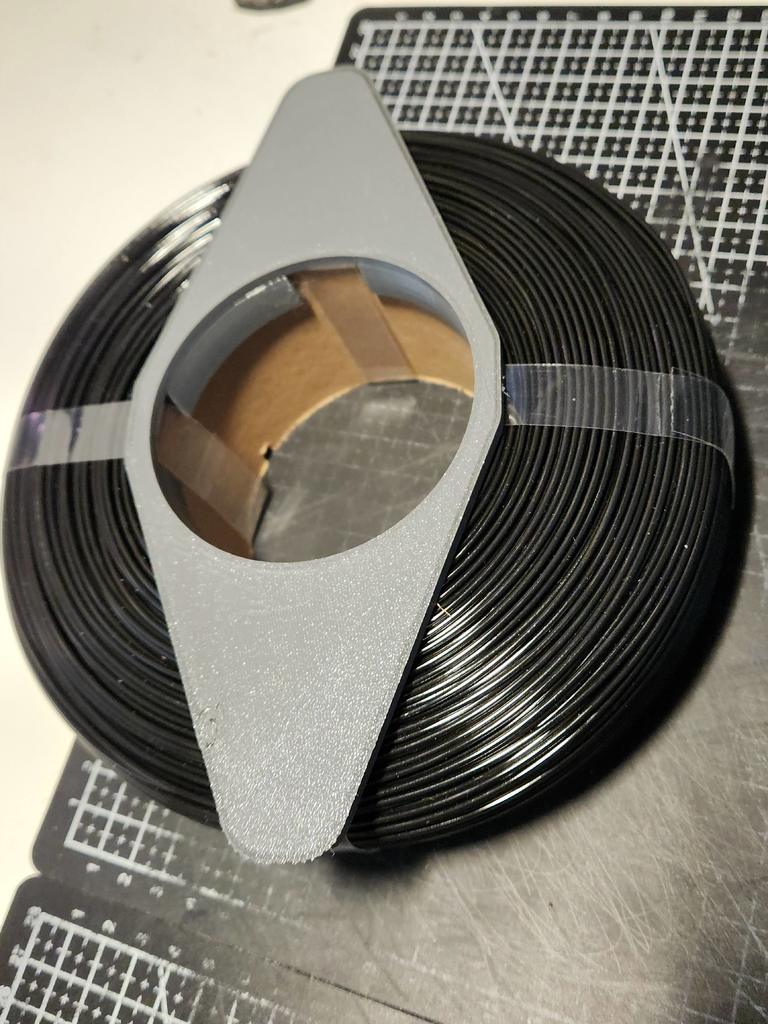 MasterSpool for Spectrum refill filaments (83 mm center bore)