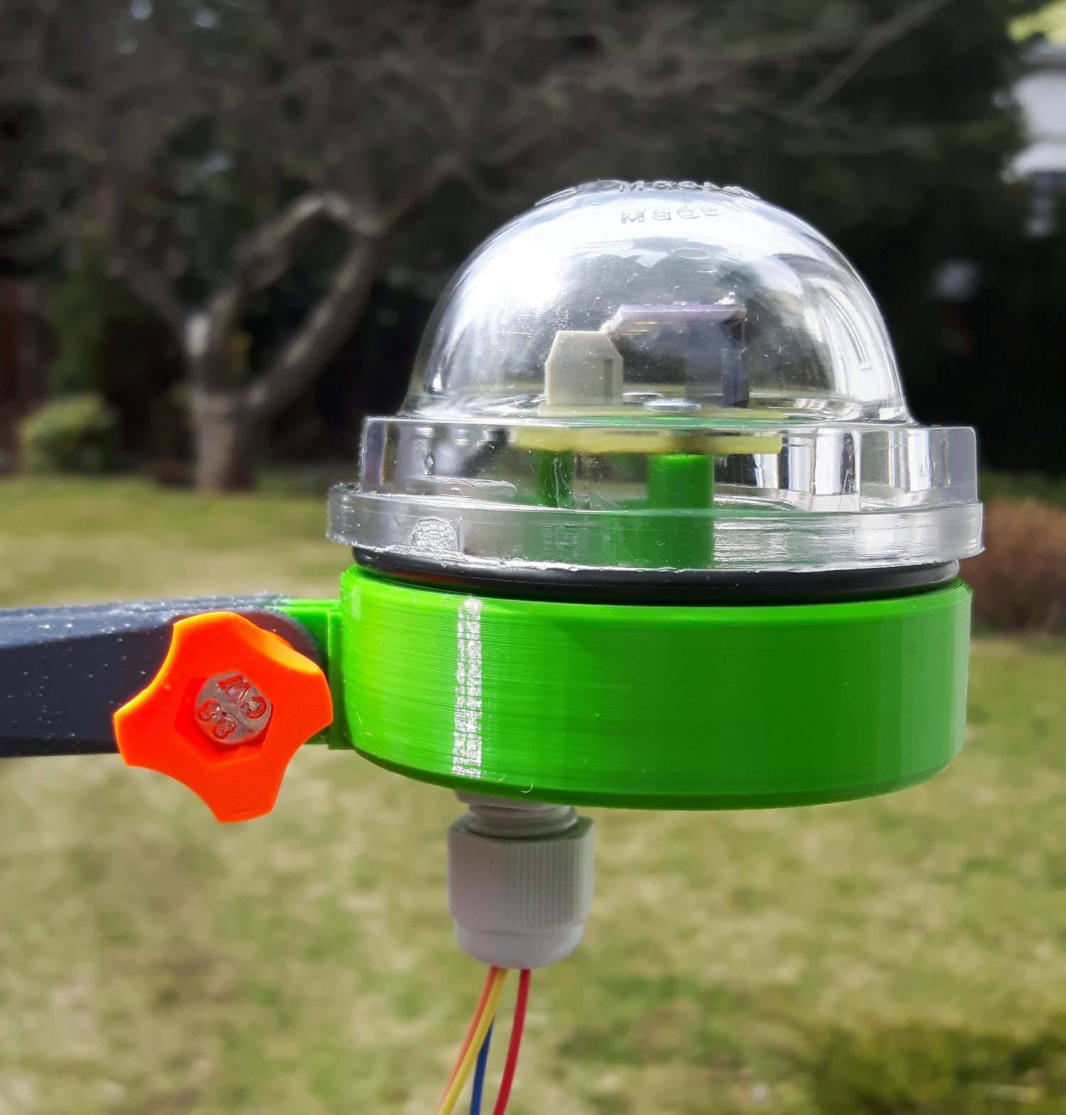 UV -LUX box NEW