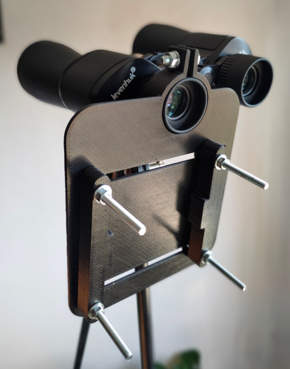 Universal binoculars adapter for smartphones by mcko Download free