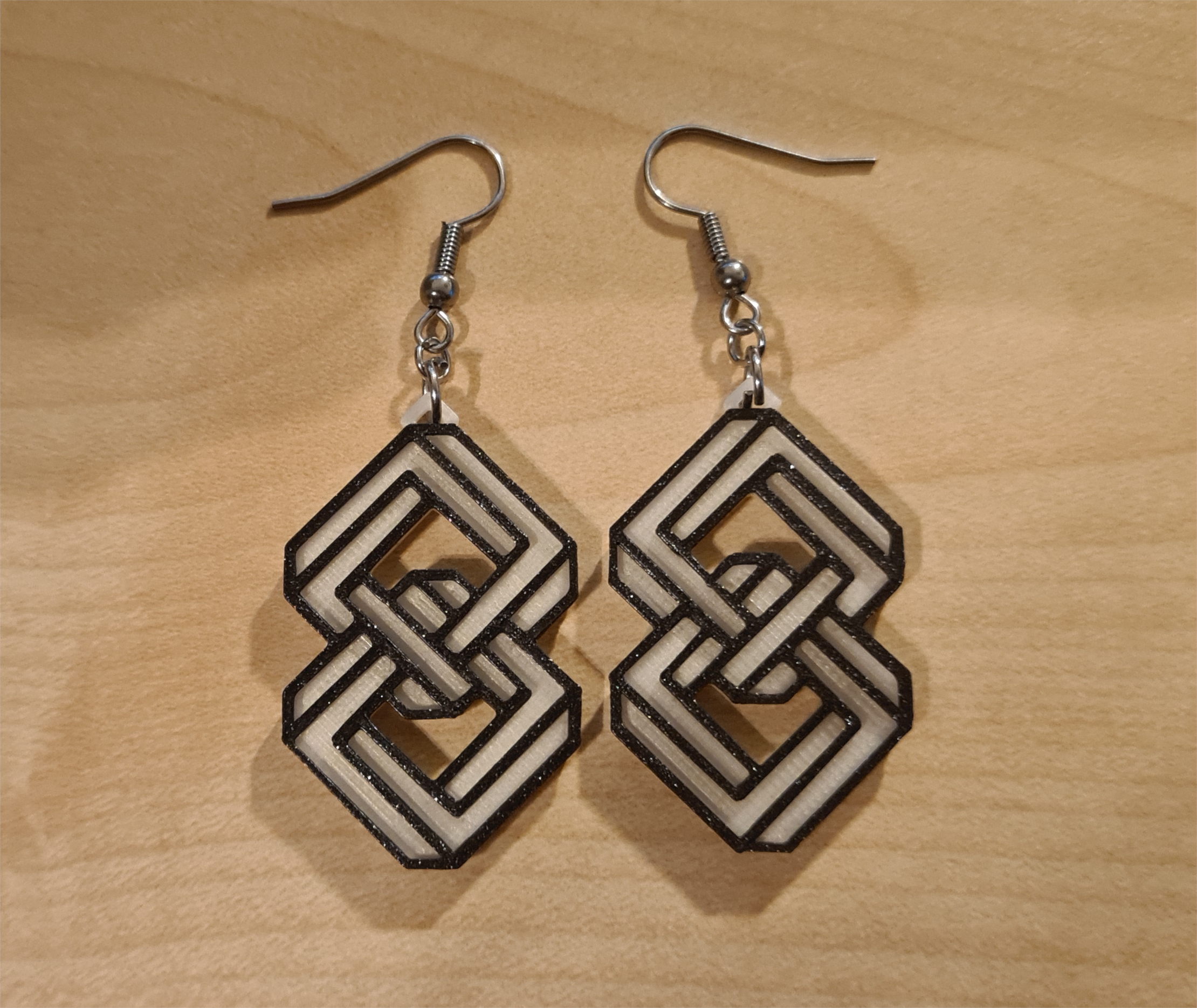 Earrings - Escher motive / Náušnice - Escherův motiv