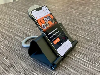 Giant Binder Clip Phone Stand v2 by TheNewHobbyist Download free