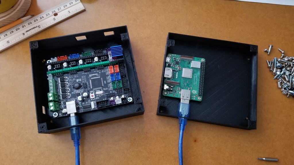 Modular Electronics Case (stackable layers for MPCNC)