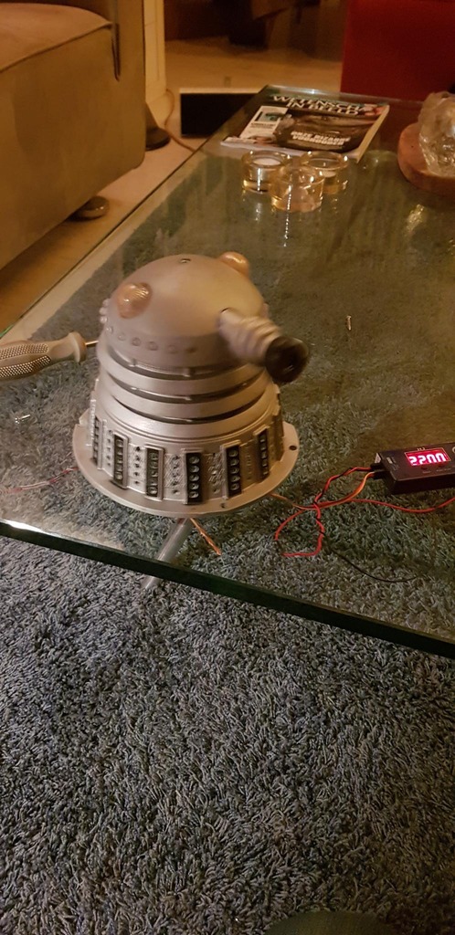 Doctor Who pinball moving Dalek