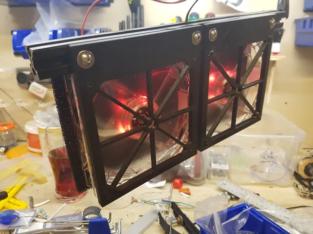 Fume extractor for 2020 vrail mounting