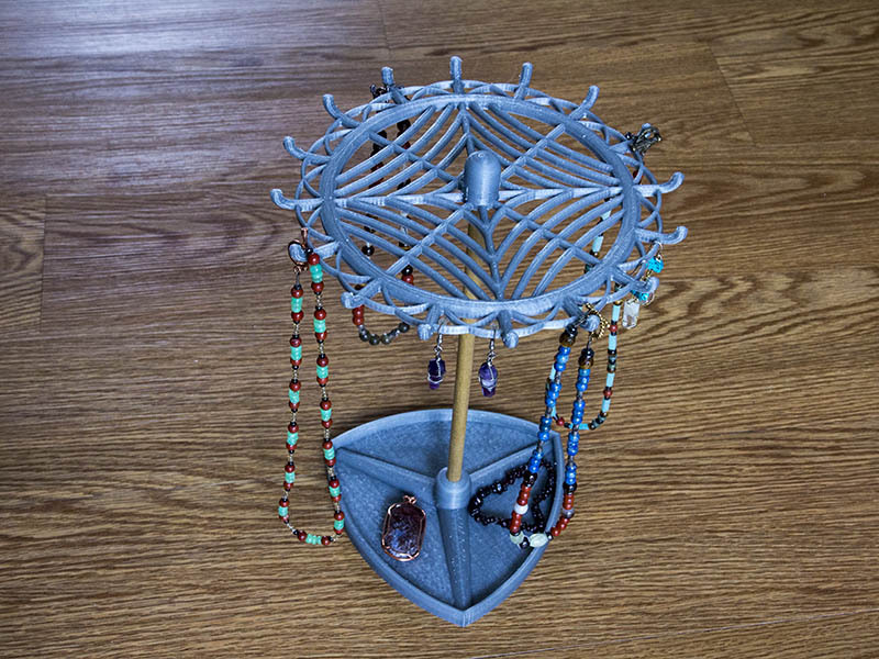 Remix Necklace Stand with spider web at top