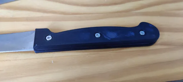 Knife handle