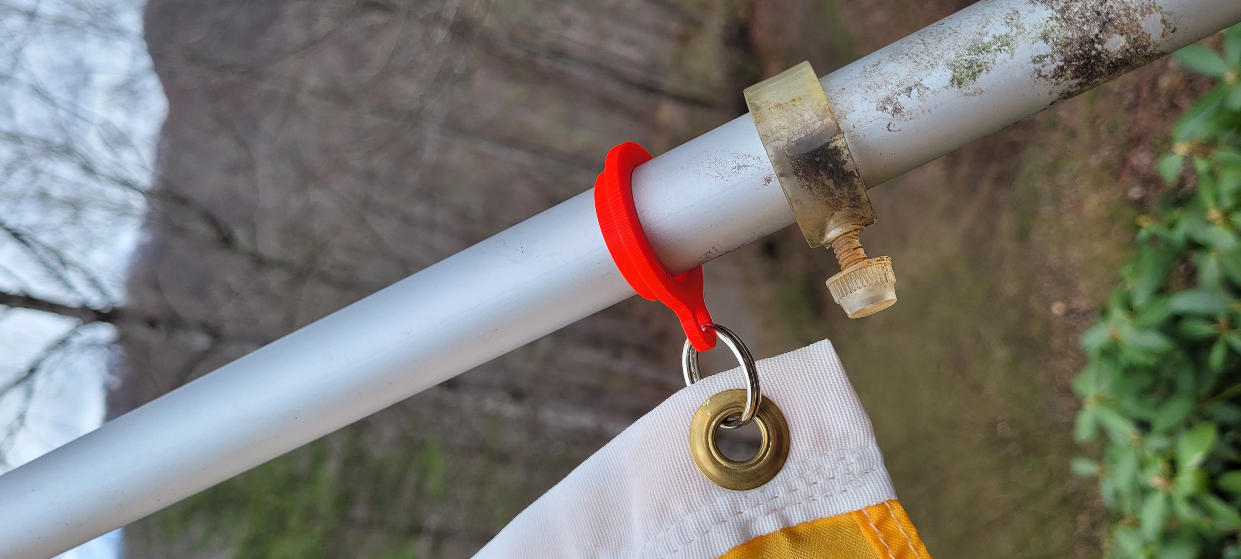 Flagpole ring