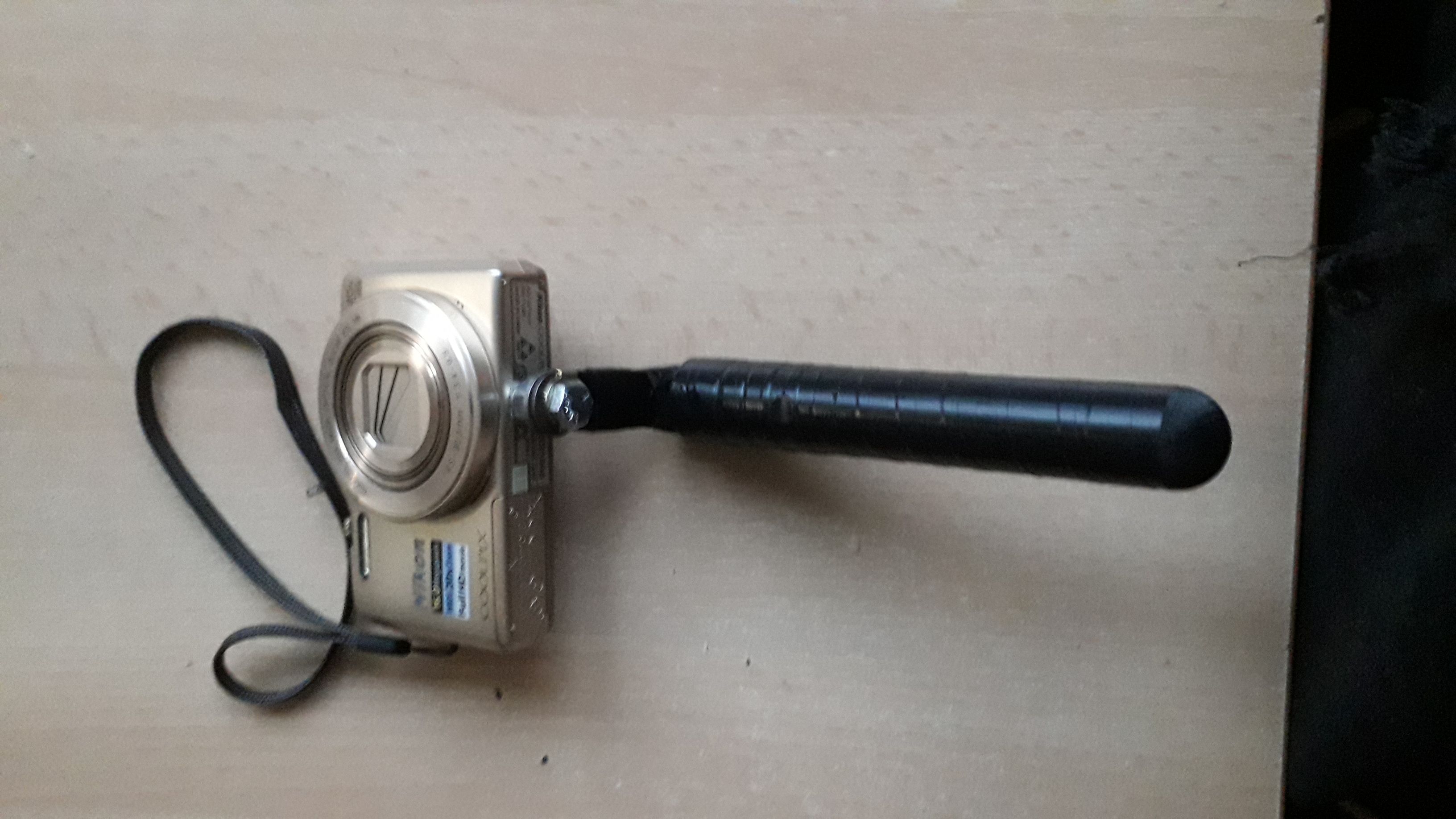 Držák pro fotoaparát (jakákoliv značka)