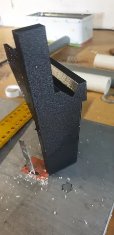 Jigsaw push block