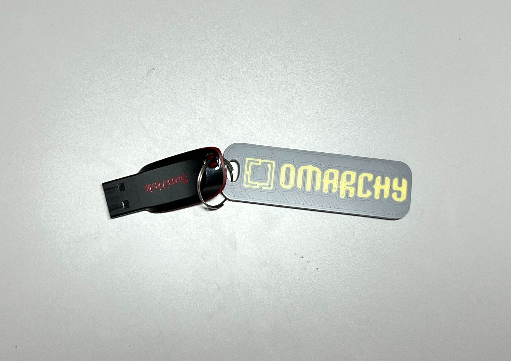 Omarchy USB tag