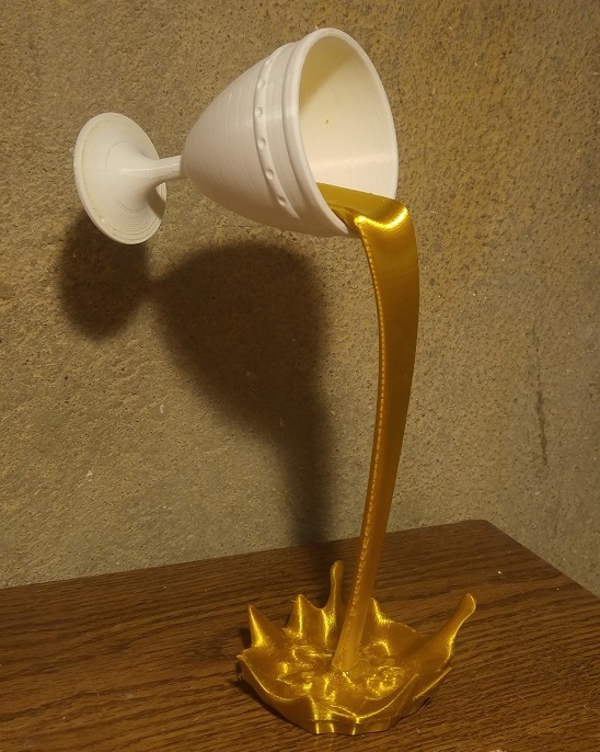Miniatura 2 do modelo 3D Floating Goblet