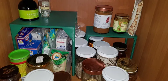 Shelf for food storage