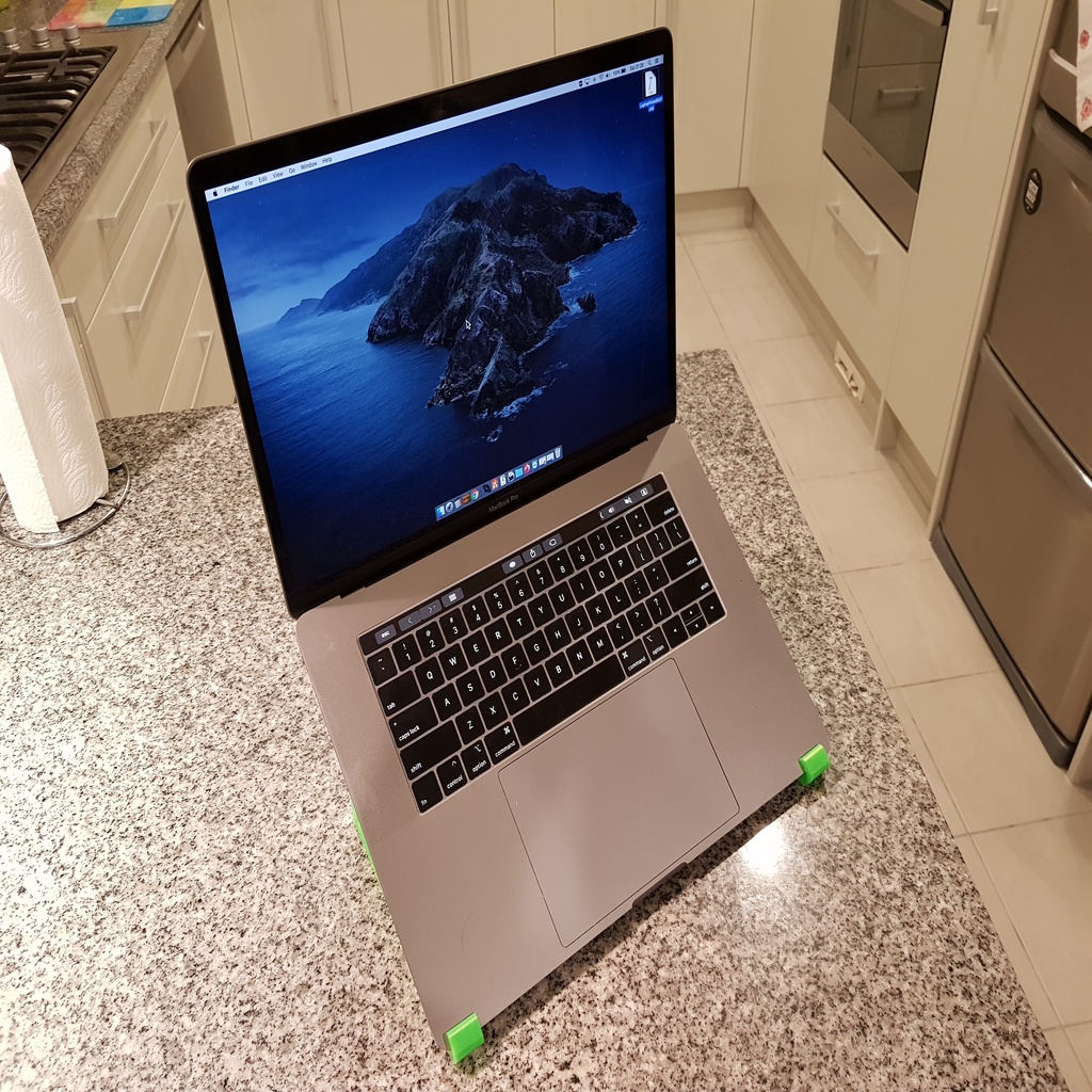 MacBook Pro 2018/2019 Laptop Stand