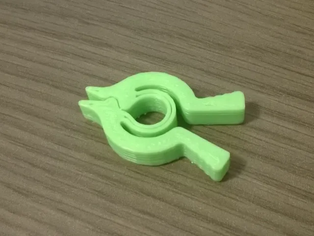 Chick Clip