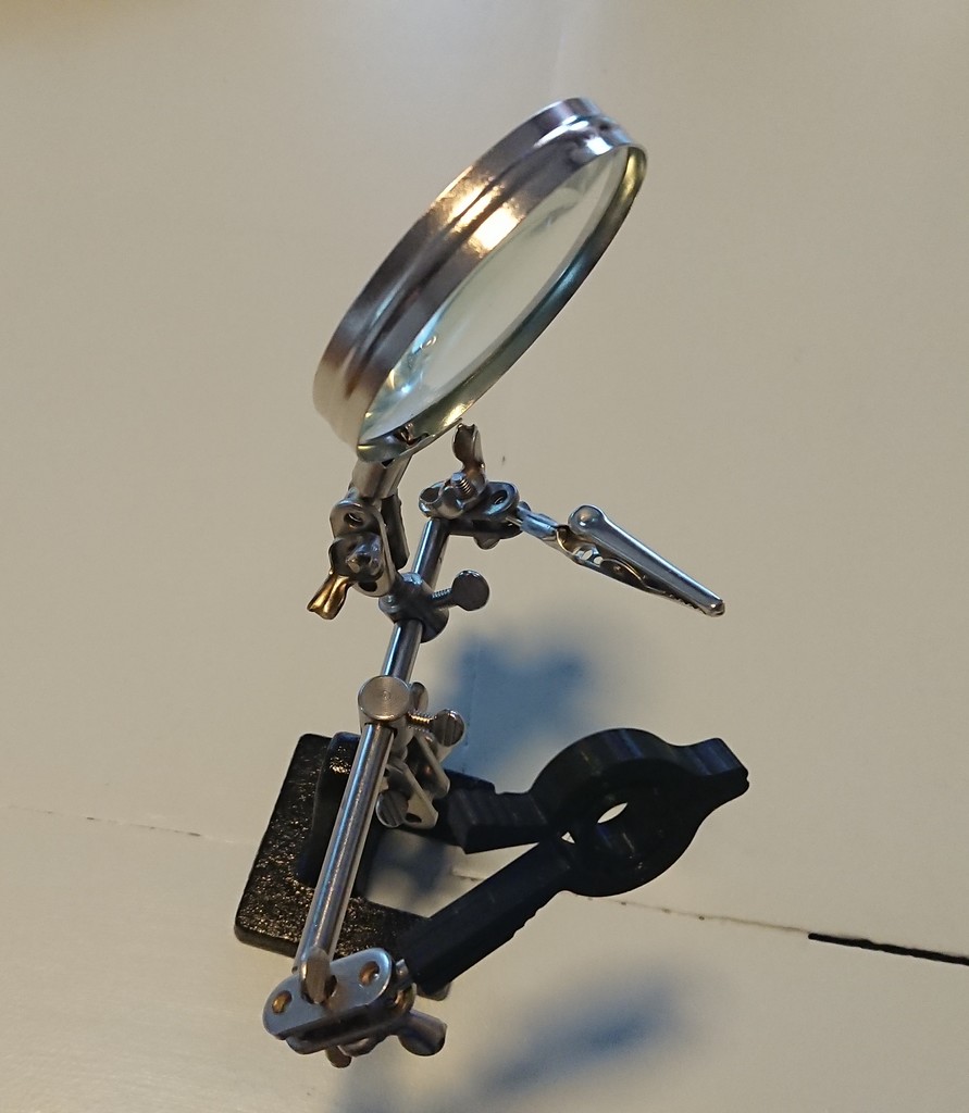 Chick Clip - 3rd Hand Version