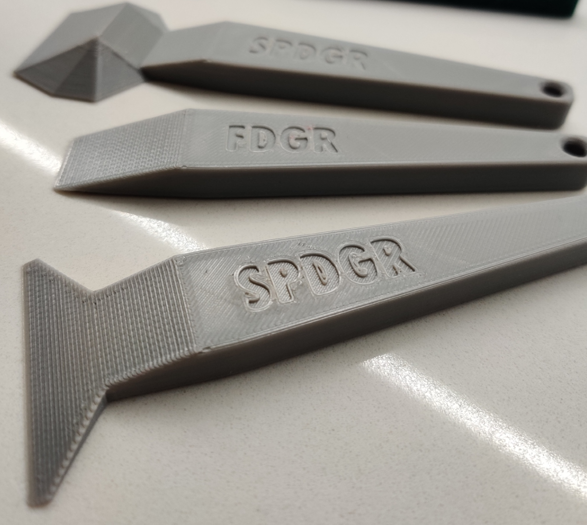 SPDGR / SCRPR / FDGR Ergonomic bed scraper / 3D Printing Tools by