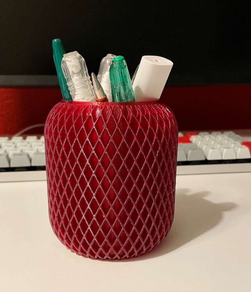 Penholder Spiral Vase