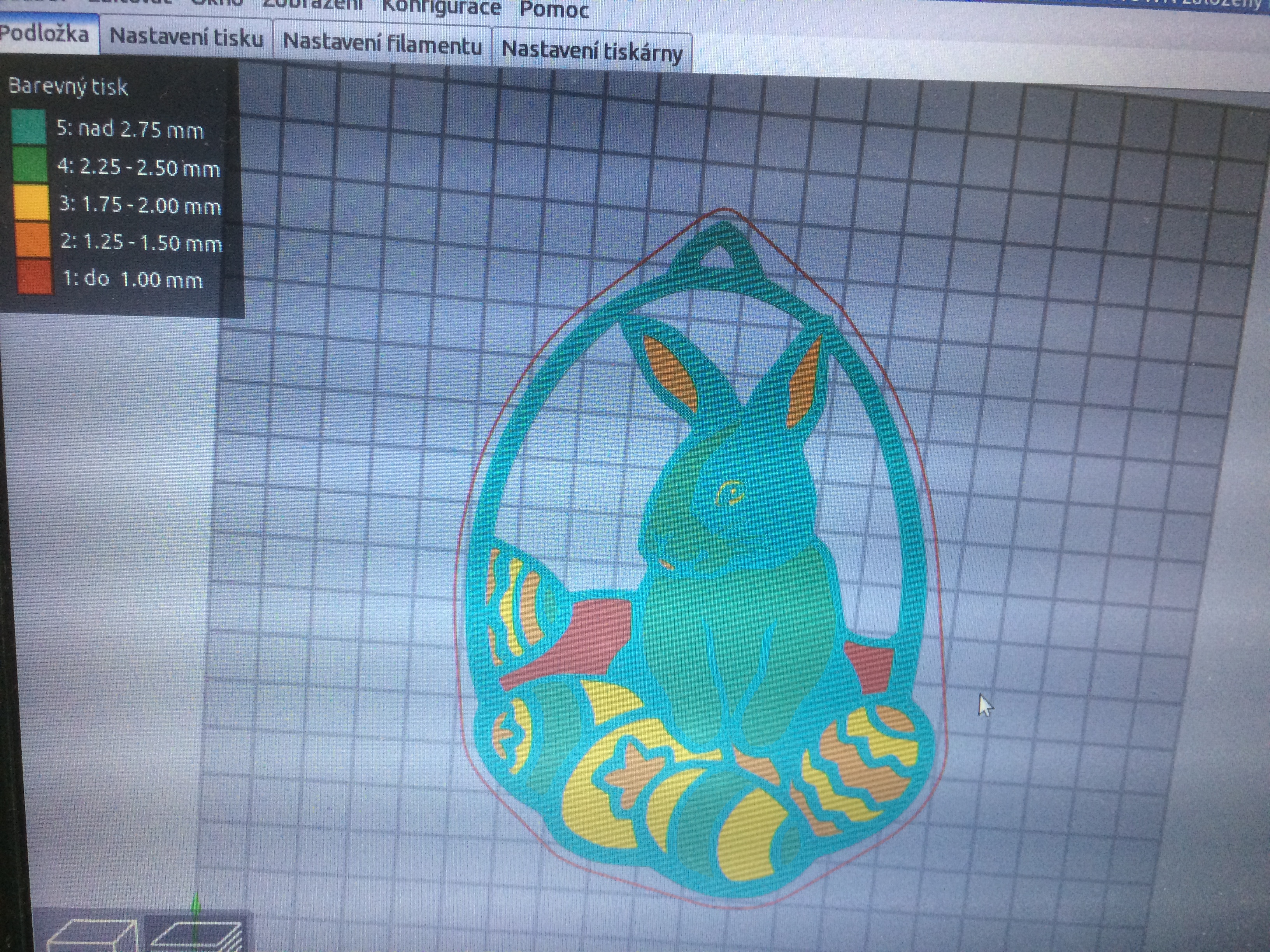 Miniatura 8 do modelo 3D Colourful Easter bunny with Easter eggs (without MMU)