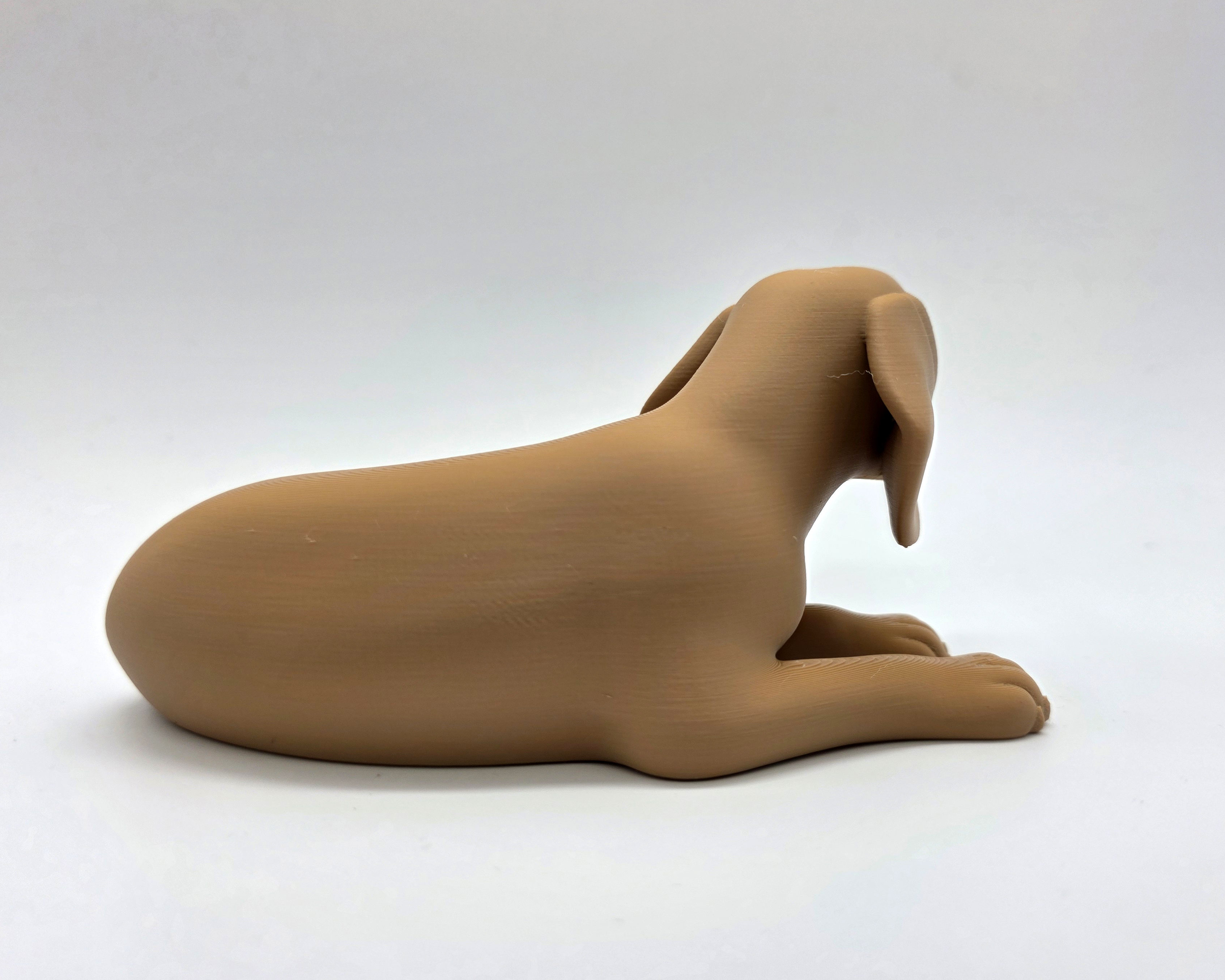 Laying Beagle — miniatura 6