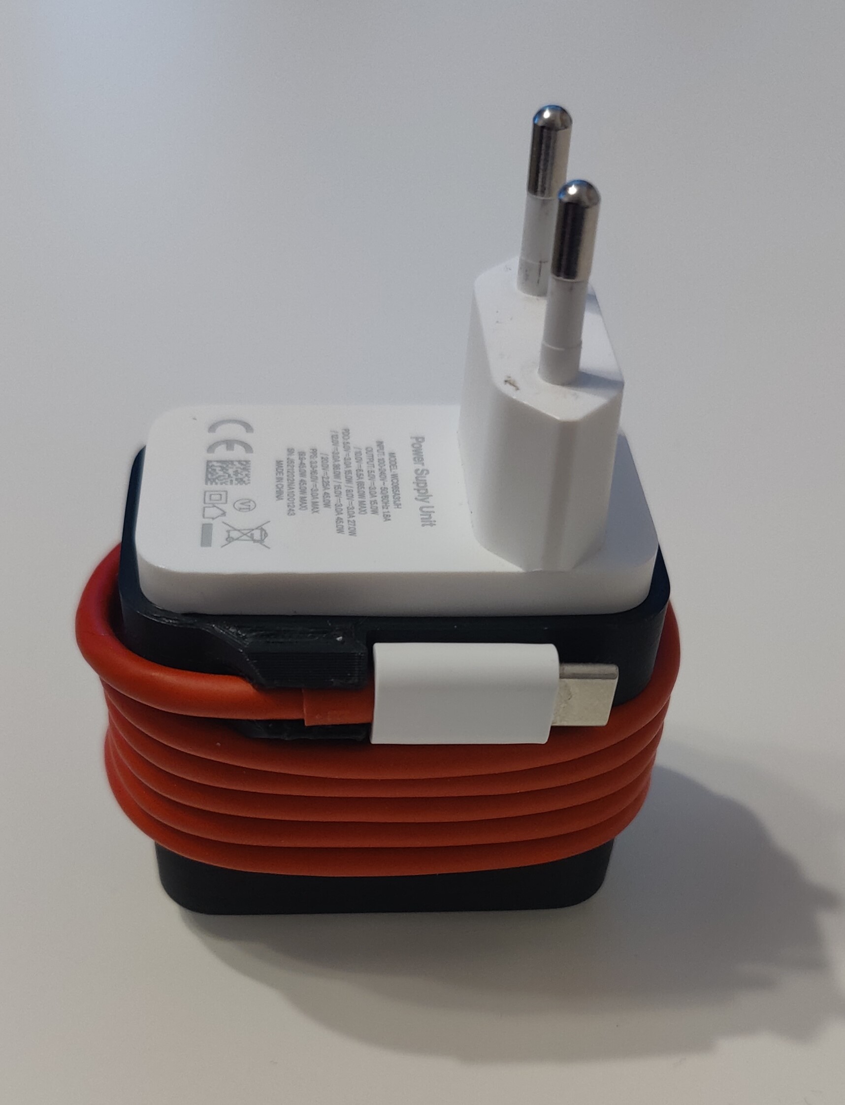 Cable clip for OnePlus Warp charge 65 EU
