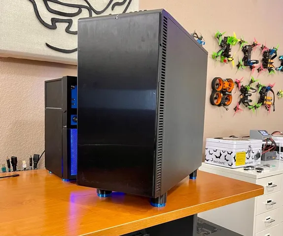 Fractal Design Define R4 Case Feet