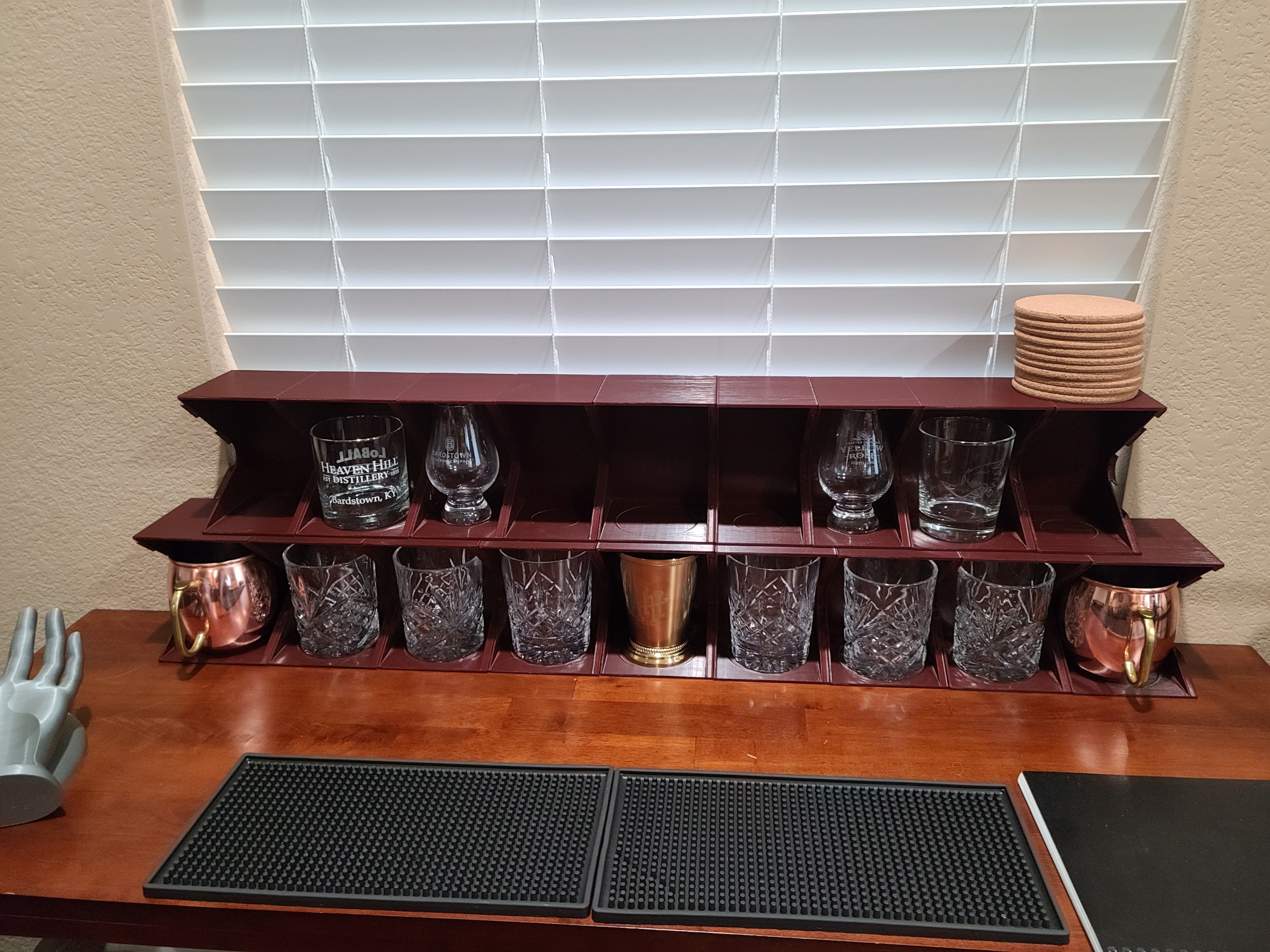 Bar Glass Storage by MakerDBS Download free STL model