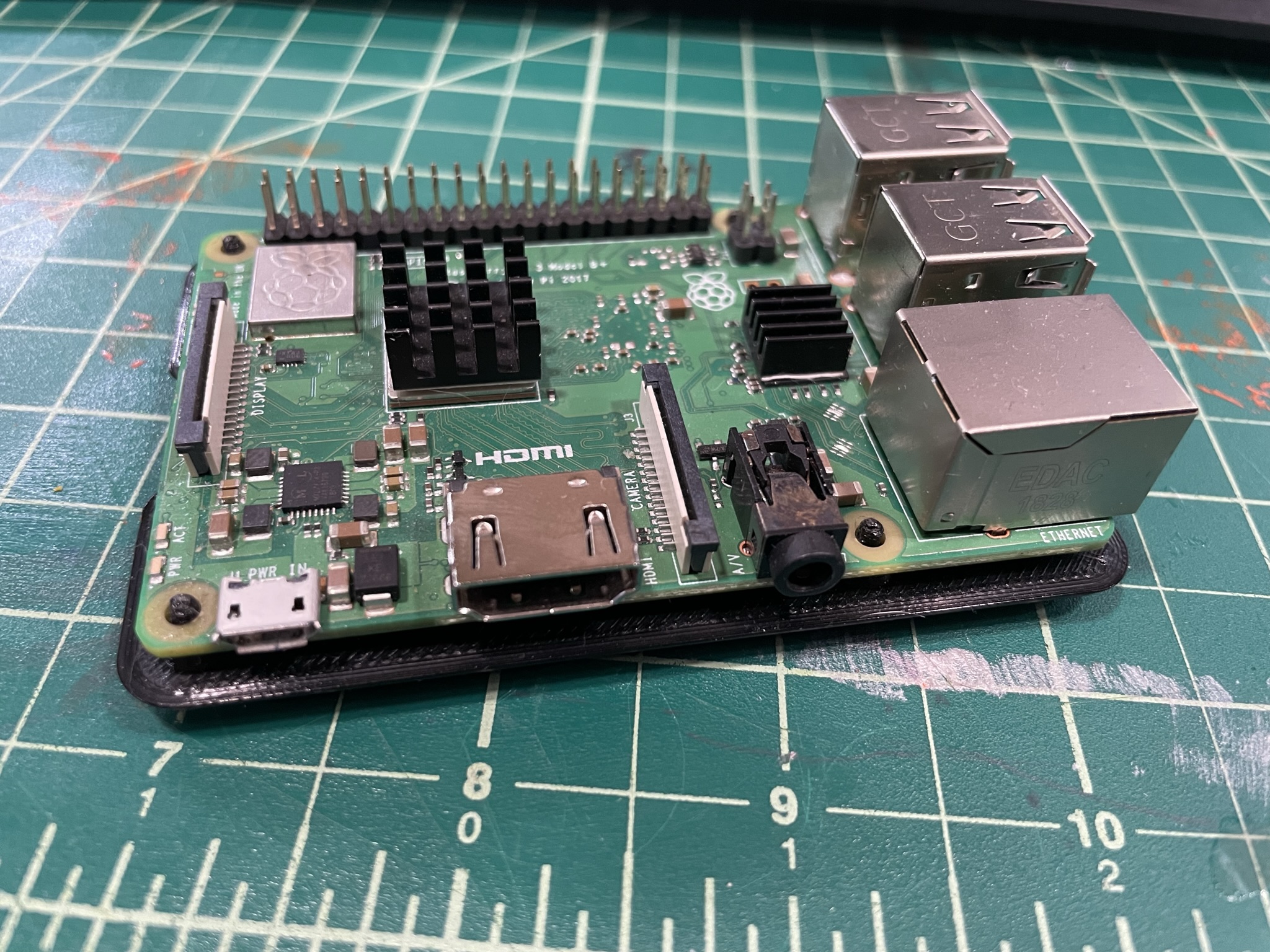 Miniatura 4 do modelo 3D Open Air Case Raspberry Pi