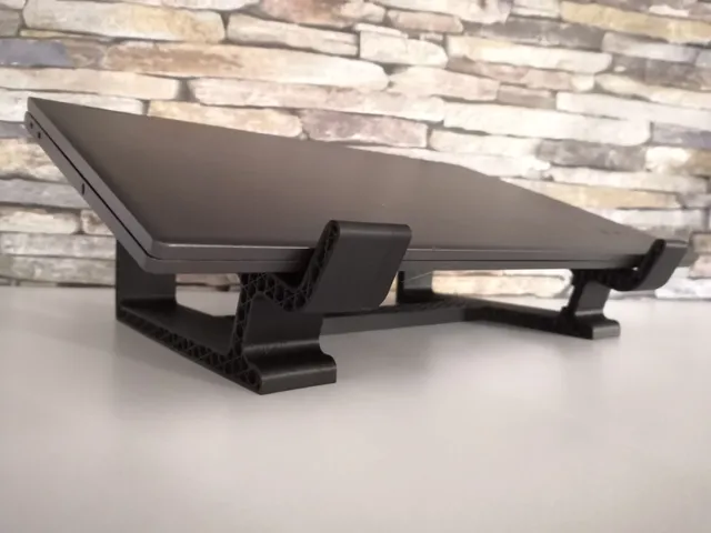 Stable 15" notebook stand