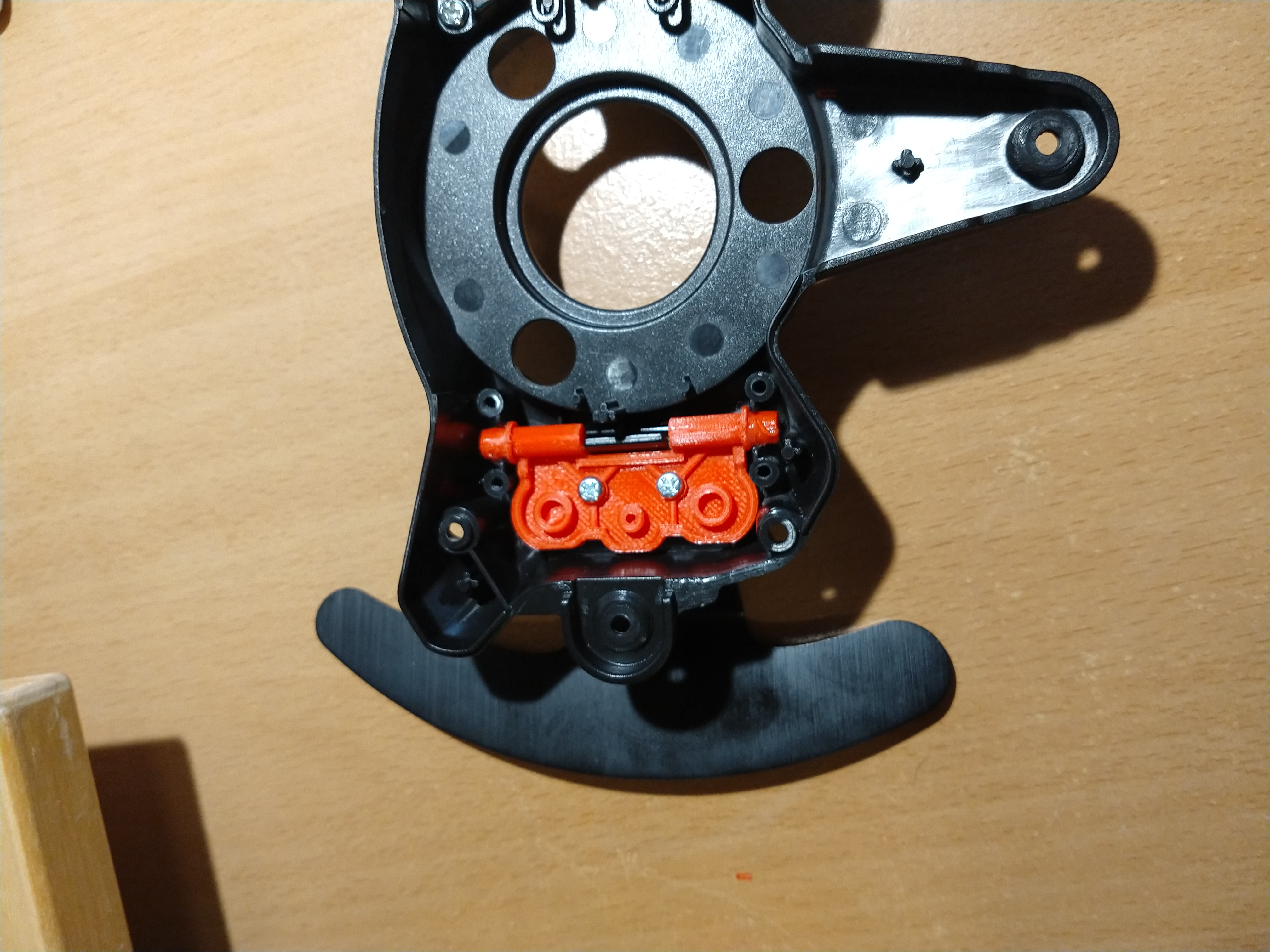 Thrustmaster T300 shift paddle hinge replacement — miniatura 7