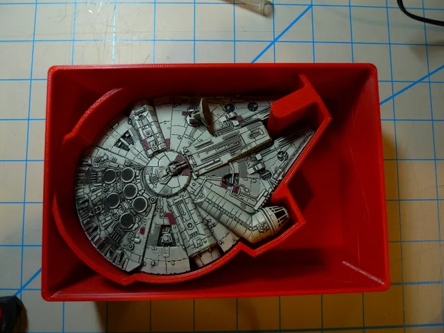 Millennium Falcon Bin for Harbor Freight Organizer (X-Wing TMG)