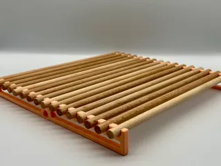 Cat Litter Box Step with Real Wood Dowels – Customizable Width Litter Catching Platform