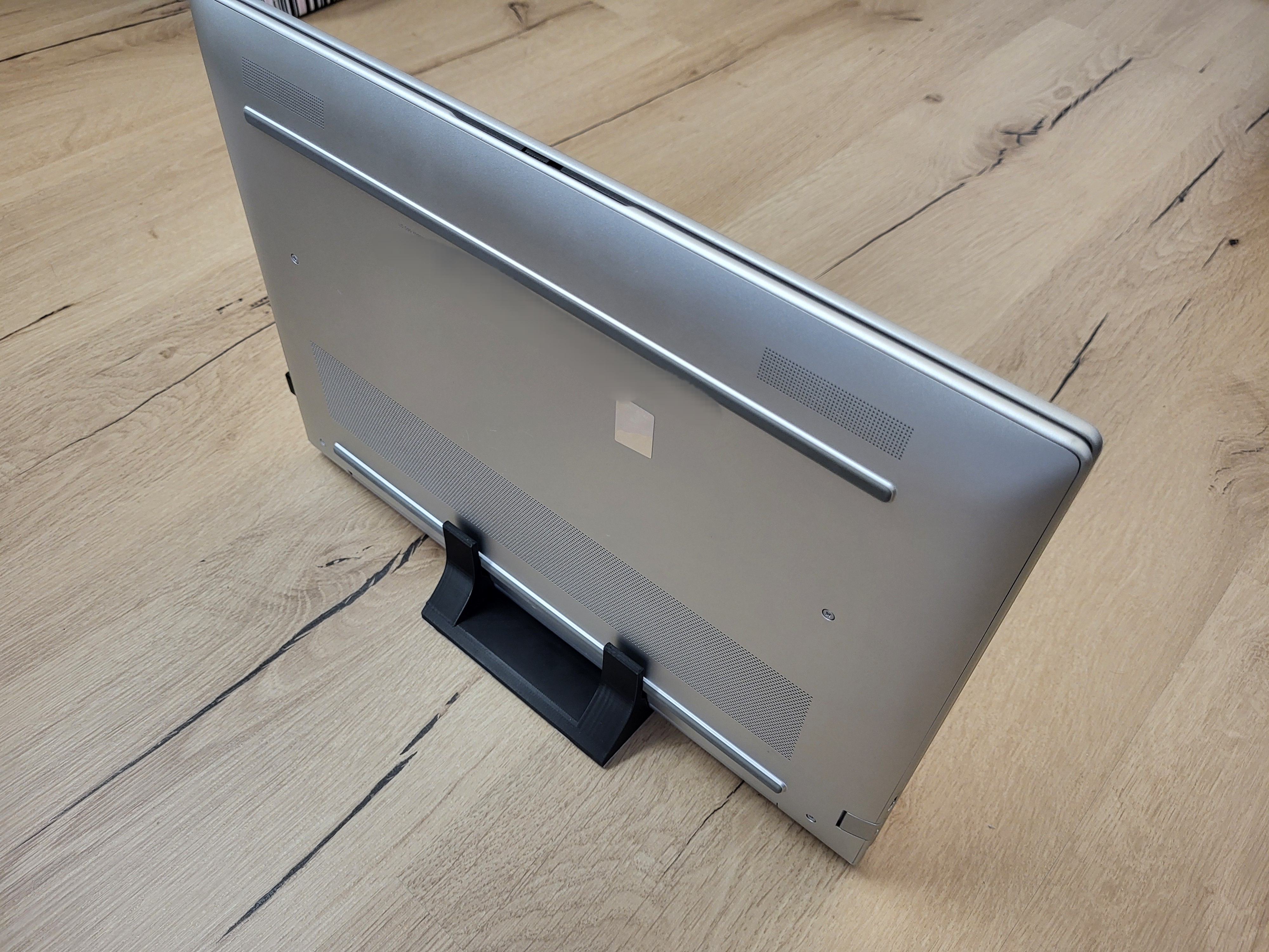 Vertical Notebook Stand HP Elitebook 660 G11 16 inch Version 2 3D model