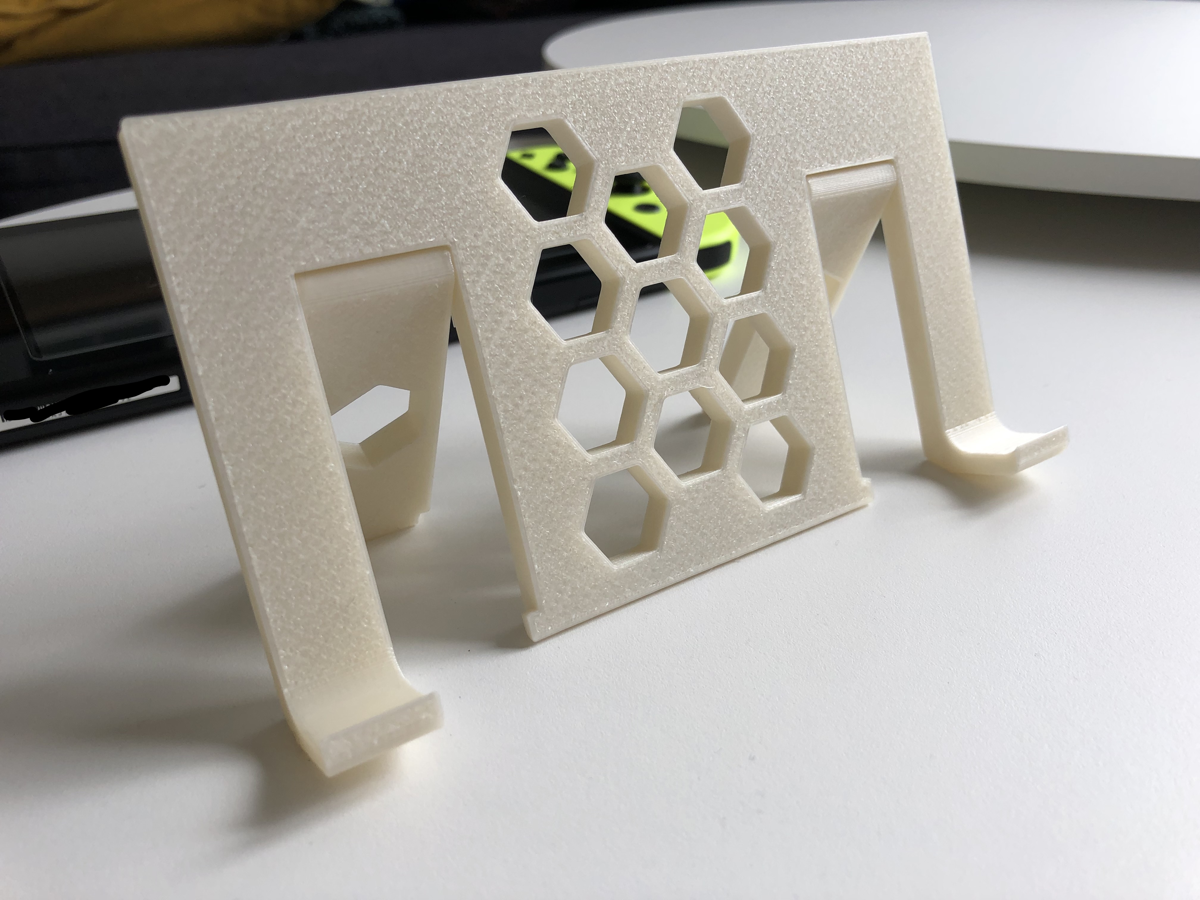 Miniatura 5 do modelo 3D Nintendo Switch stand with flaps