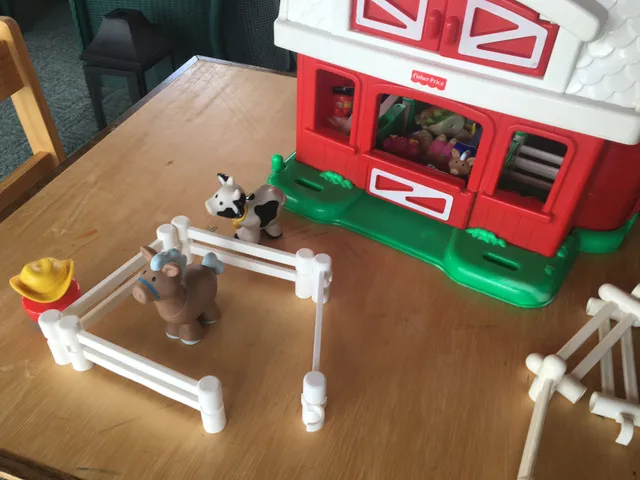 Toy Farm Fence