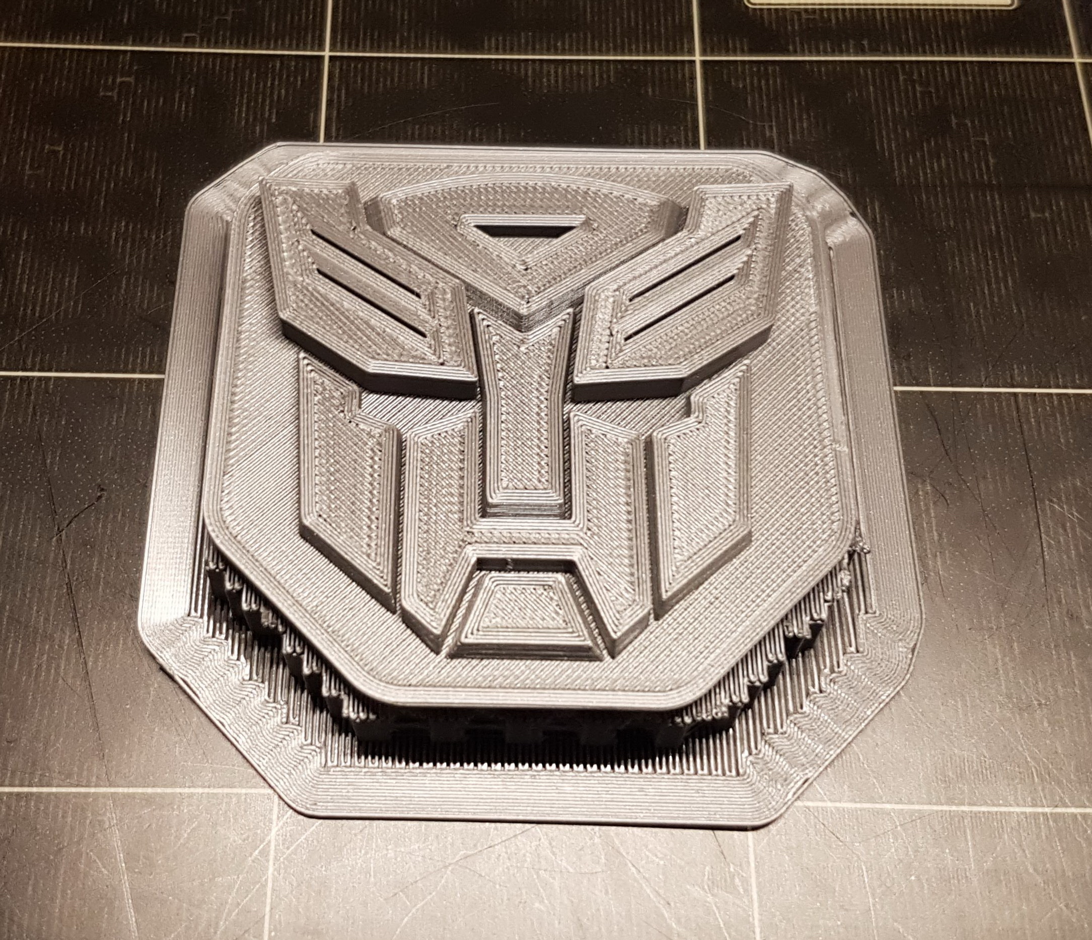 Autobots Wearable Badge — miniatura 2