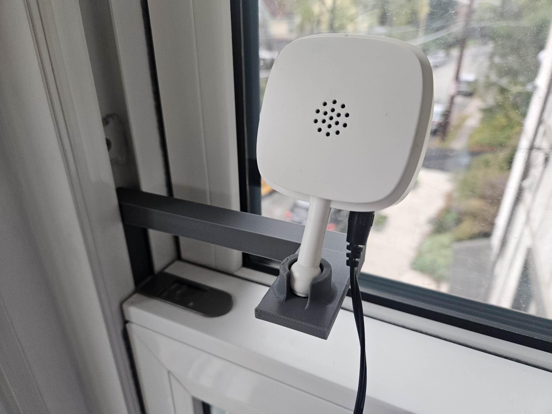 Tapo C100/110 Camera Mount for Window Guide Rail Mount