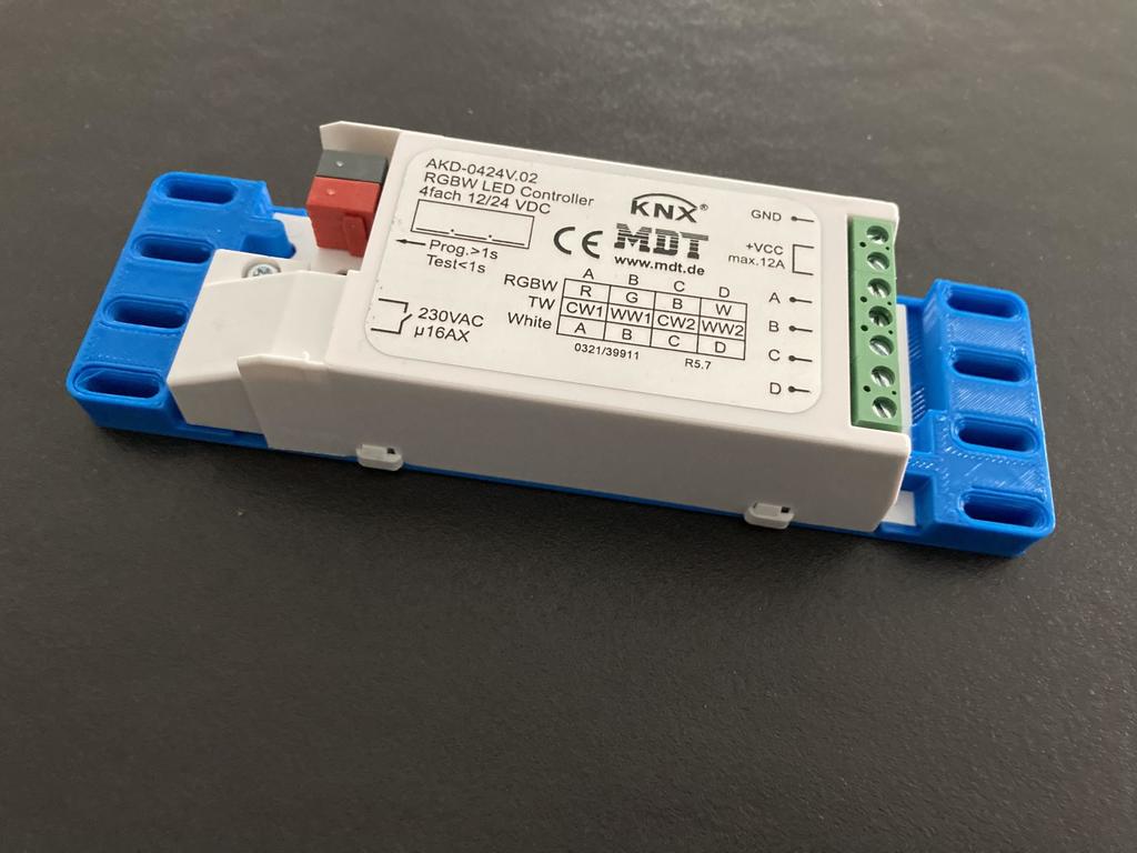 MDT AKD strain relief (dt. Zugentlastung)