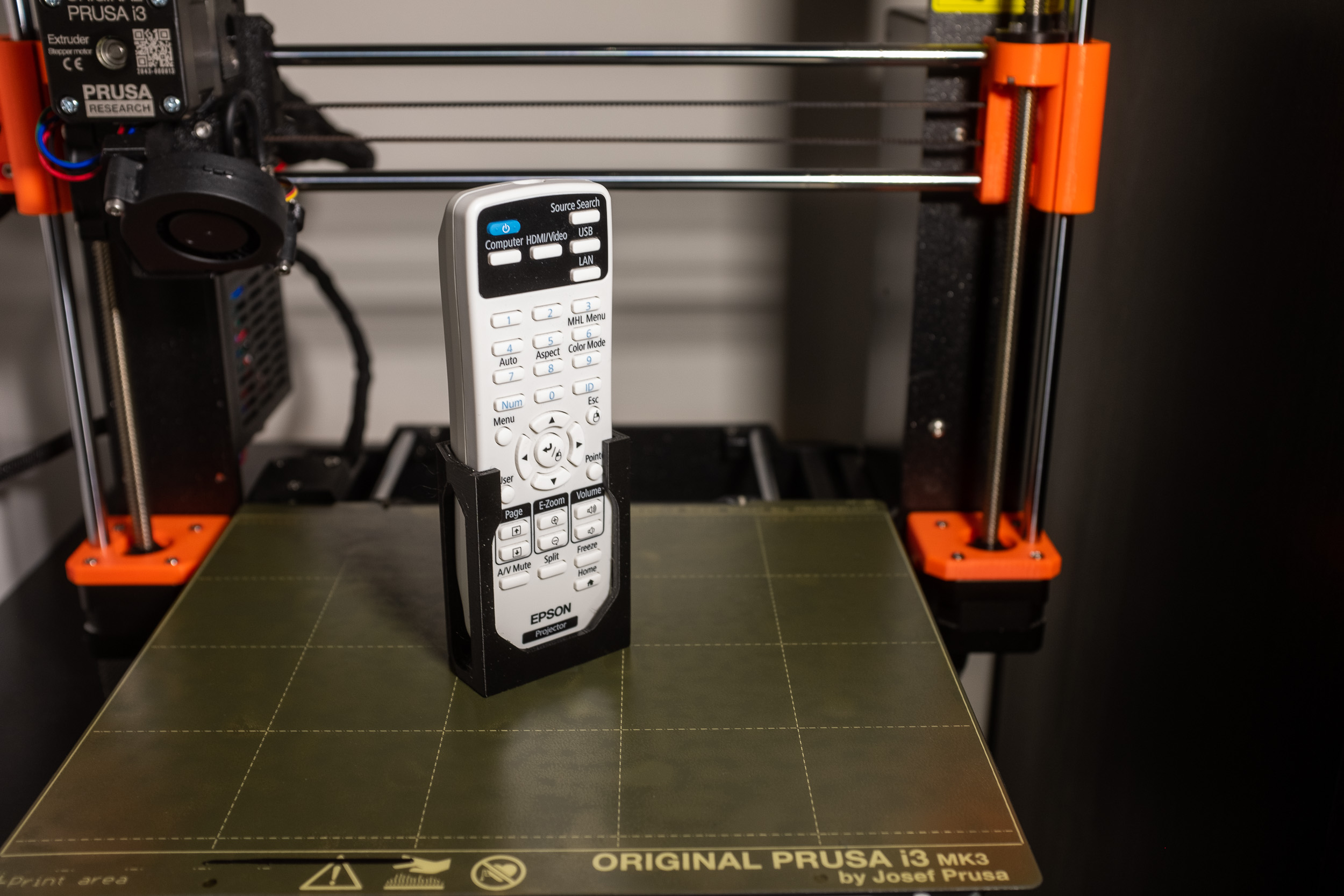 EPSON projector remote wall mount by jsolon Download free STL model