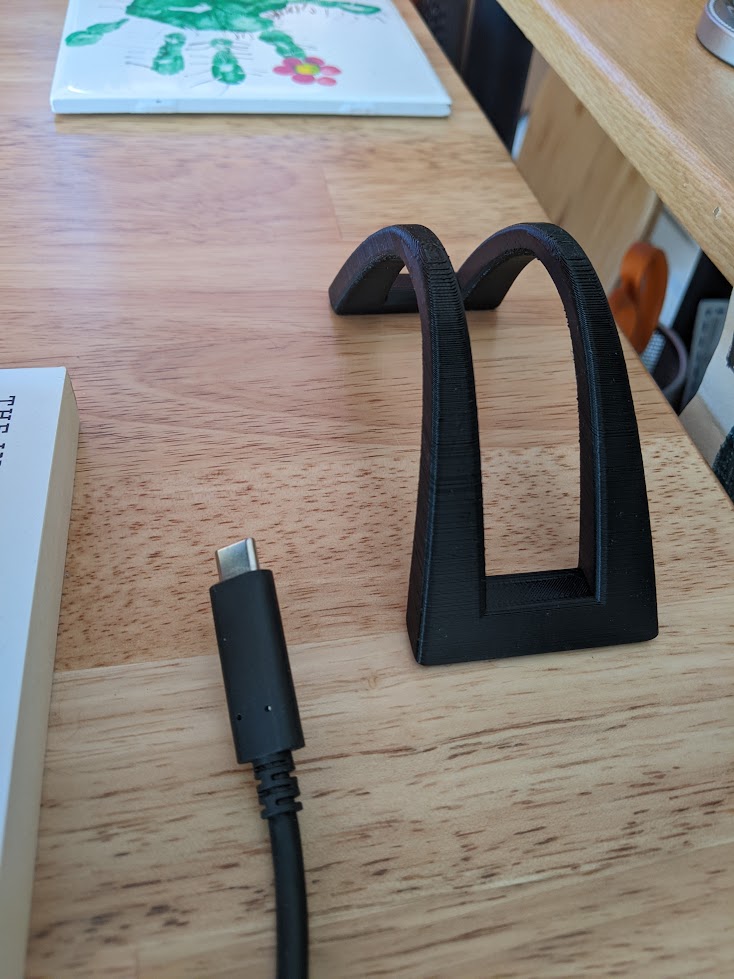 Vertical Laptop Holder for Thinkpad