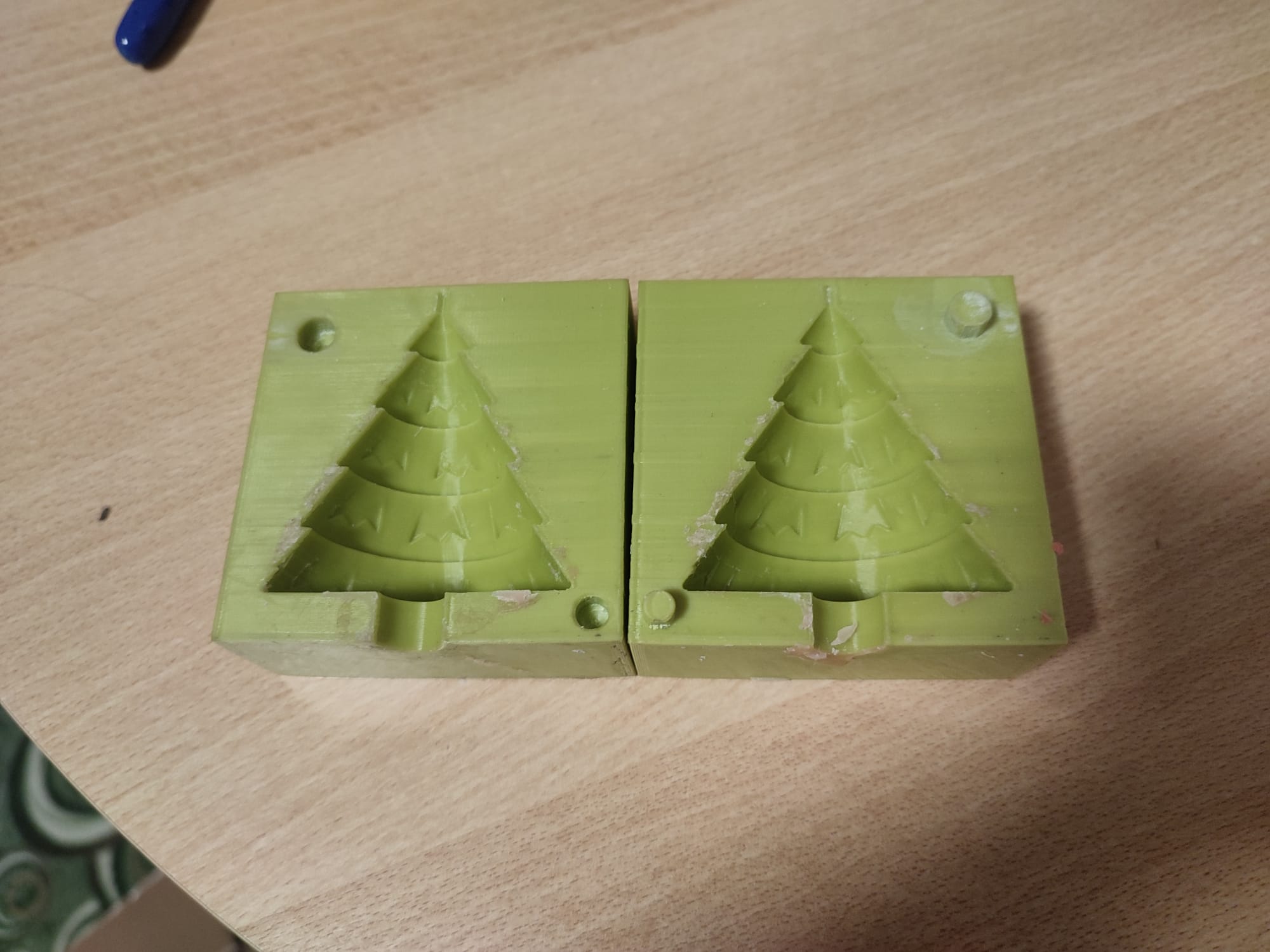 Mold christmastree soap/wax