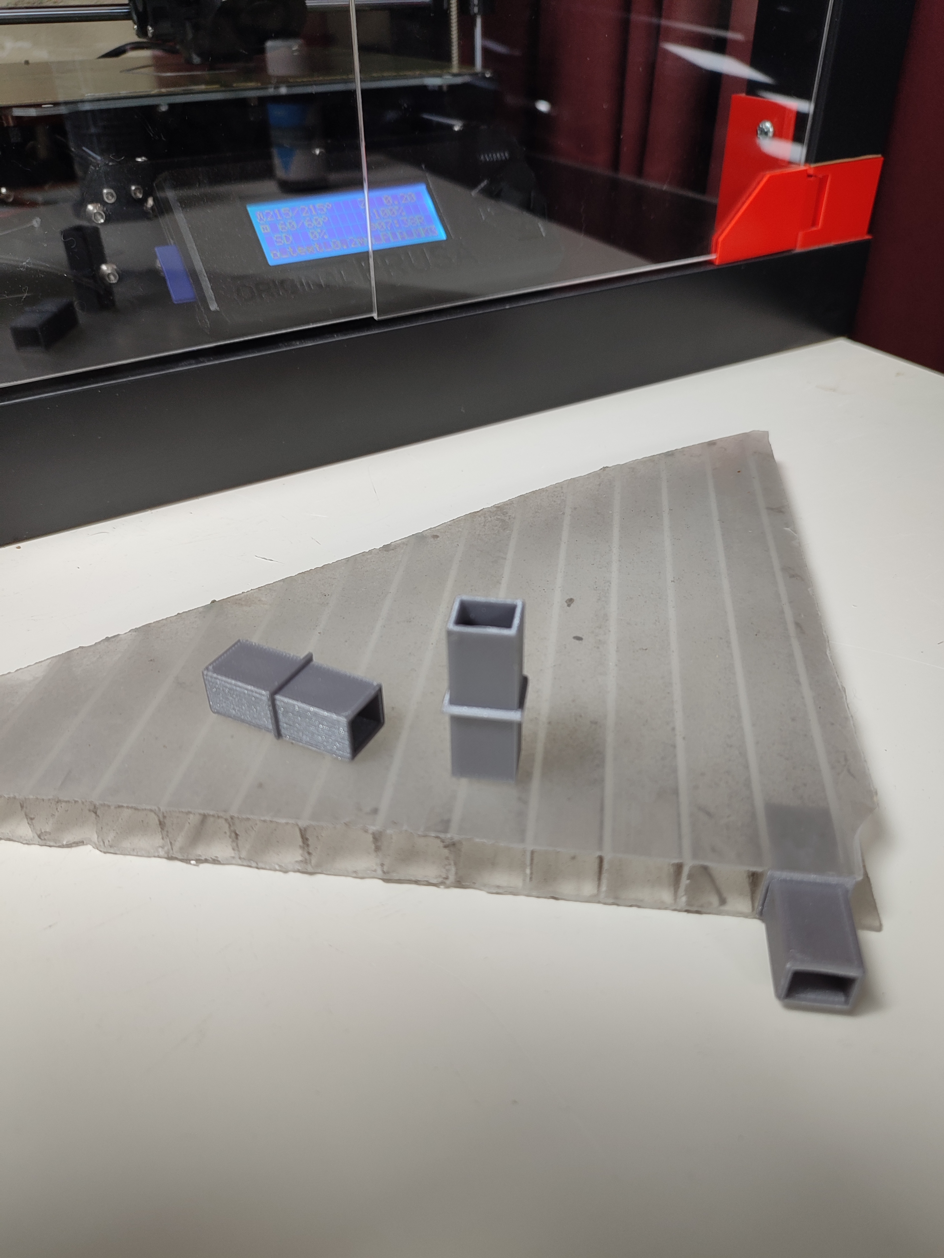 Rectangular Connectors for Corrugated Plastic Sheets
