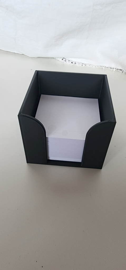Minimalist Cube Memo Pad Holder - V2 (Sturdy 3.5mm Wall)