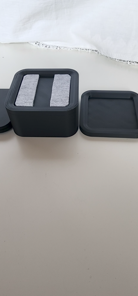 Xiaomi Mi Box Stand / Riser - V2 (Anti-Slip / 4mm Felt Base) 3D model by Ahmet Utku ÖZKAN