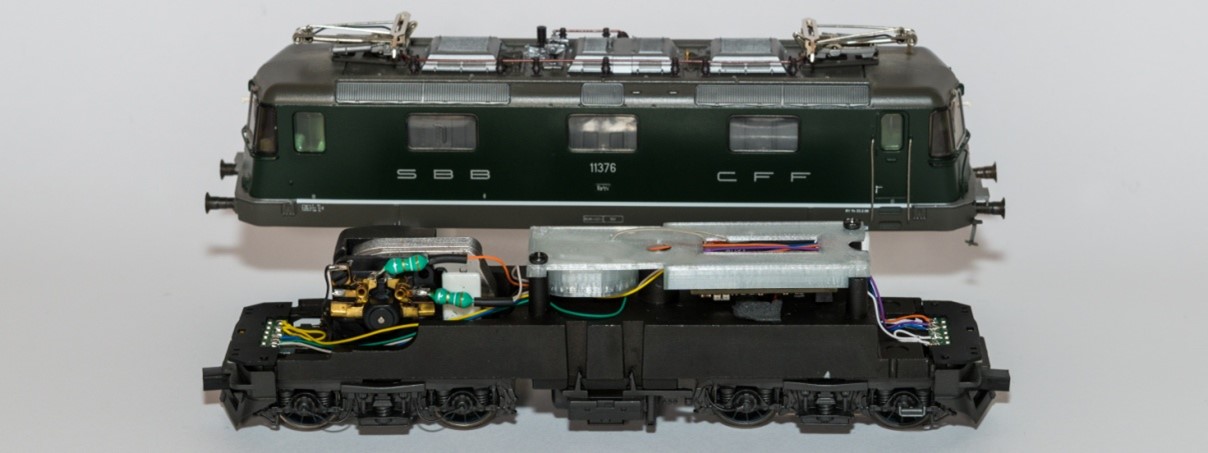 Märklin Re 420 Decoder Halterung